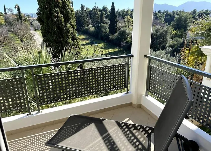 Luxury 4Br With 3 Bathrooms Apartment In Marousi