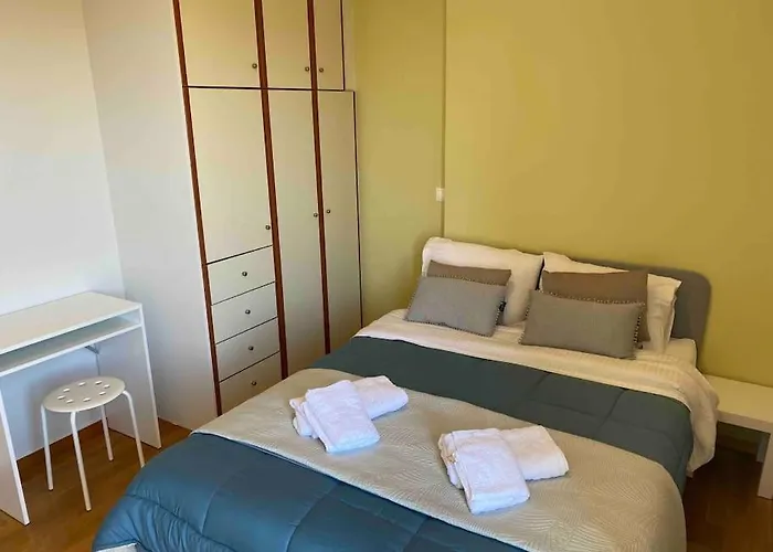 Luxury 4Br With 3 Bathrooms Apartment In Marousi
