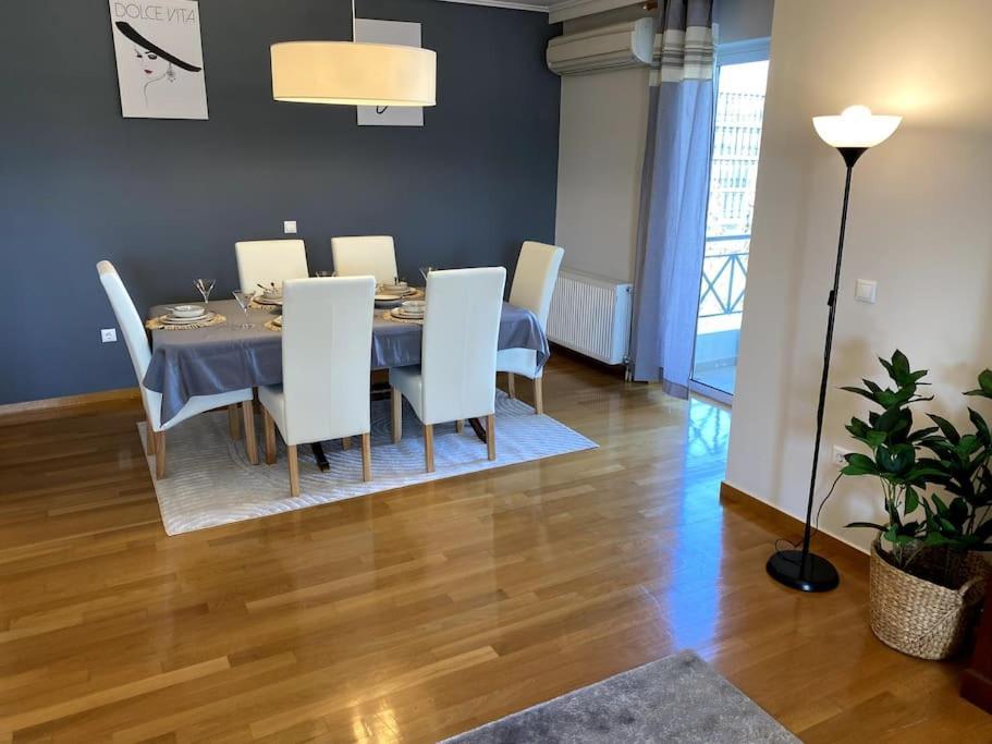 Luxury 4br With 3 Bathrooms In Marousi *